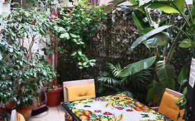 Casa Sicana